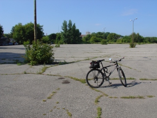[abandoned_parking_lot_small.jpg]
