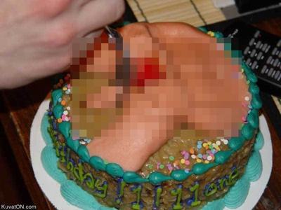 goatse_cake.jpg