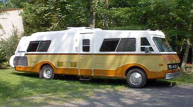 [motor_home.jpg]