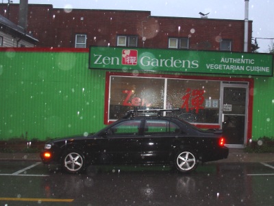 rainy_day_waterloo_car.jpg