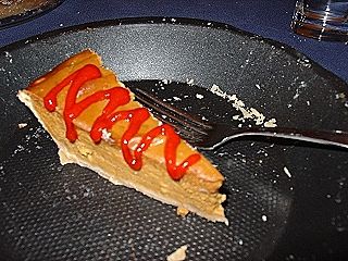 sriracha_on_pumpkin_pie.jpg