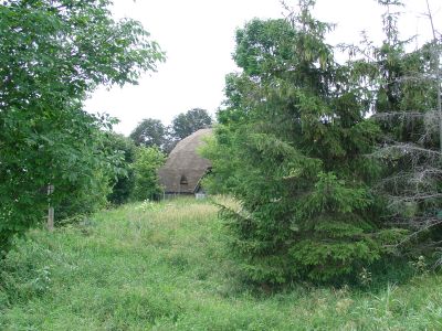 strange_dome_house2.jpg